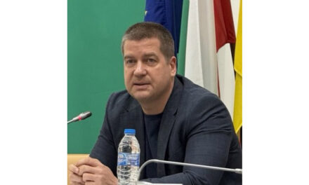 ОБМИСЛЯТ РАЗВИТИЕТО НА ТУРИЗМА