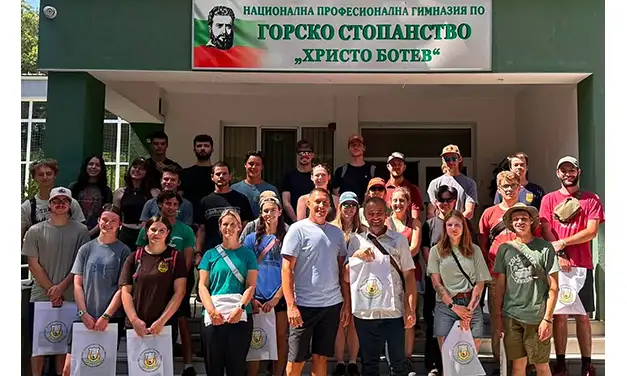 НПГГС „ХРИСТО БОТЕВ“ ПОСРЕЩНА ГОСТИ ОТ КАНАДА